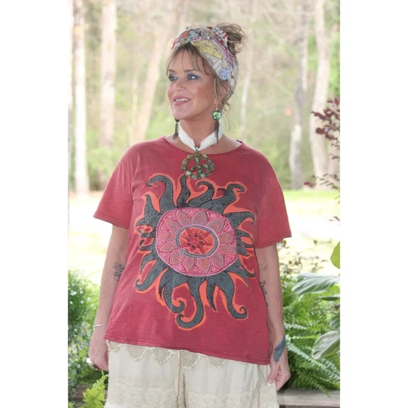 ***1 LEFT, S/M***NEW Jaded Gypsy Solar Burst Wine Moon Dance Tee - Picture 4 of 5